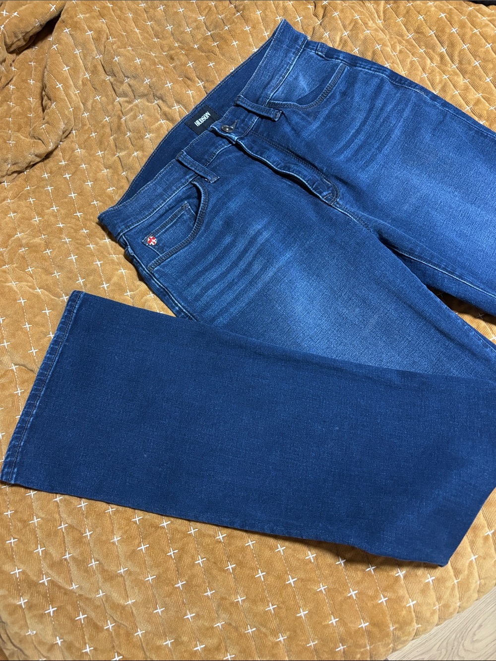 Hudson NWOT Women's Dark Blue Stretch Jeans